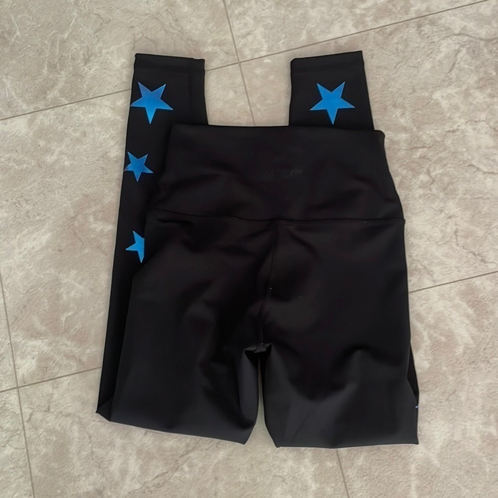 Wildfox Black Star Color Changing Leggings S